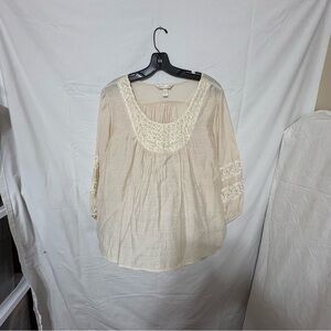 Krazy Kat Cream Lace Blouse